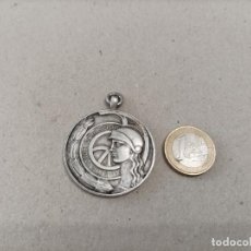 Medallas históricas: MEDALLA DE PLATA OBRA SINDICAL 29 GRAMOS. Lote 363462195