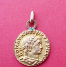 Medallas históricas: MEDALLA ANTIGUA TIPO MONEDA ROMANA. CONSTANTINO.. Lote 366145101