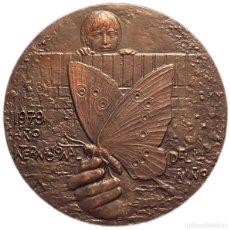 Medallas históricas: ESPAÑA. MEDALLA F.N.M.T. AÑO INTERNACIONAL DEL NIÑO. 1.979. BRONCE. Lote 377350259