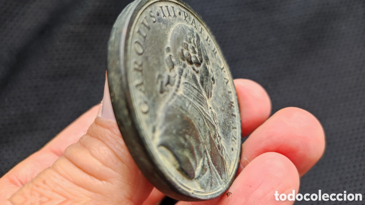 Medallas hist&oacute;ricas: Medall&oacute;n Carlos III - Foto 3
