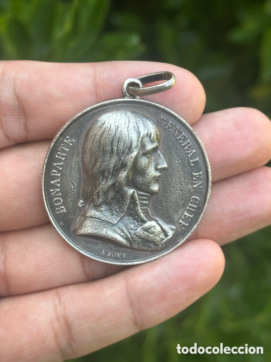 Historical Medals: MEDALLA NAPOLEON BONAPARTE GENERAL - CAMPA&Ntilde;A AFRICANA EGIPTO - 28 JULIO 1798