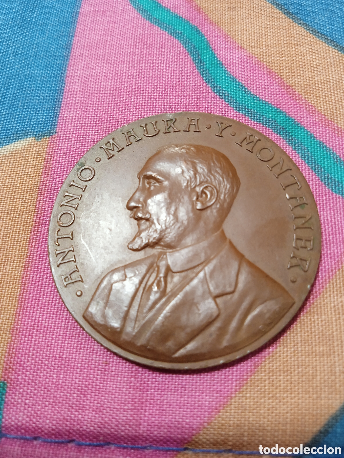 Medallas hist&oacute;ricas: EXCELENTE MEDALLA 1917 ANTONIO MAURA Presidente del Gobierno 40 MM. MALLORCA CON FICHA DE SUBASTA