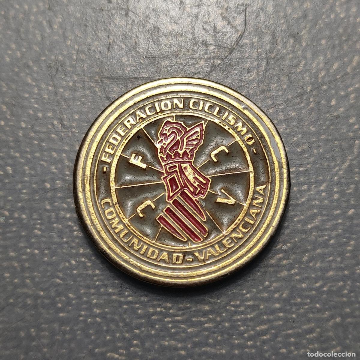 Medallas hist&oacute;ricas: ESPA&Ntilde;A VALENCIA MEDALLA FEDERACION CICLISMO COM. VALENCIANA 27mm