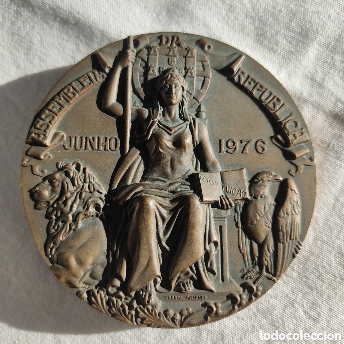 Medallas hist&oacute;ricas: Medalla Bronce Cabral Antunes 1976 - Asamblea de la Rep&uacute;blica Portugal - 90mm / 286g