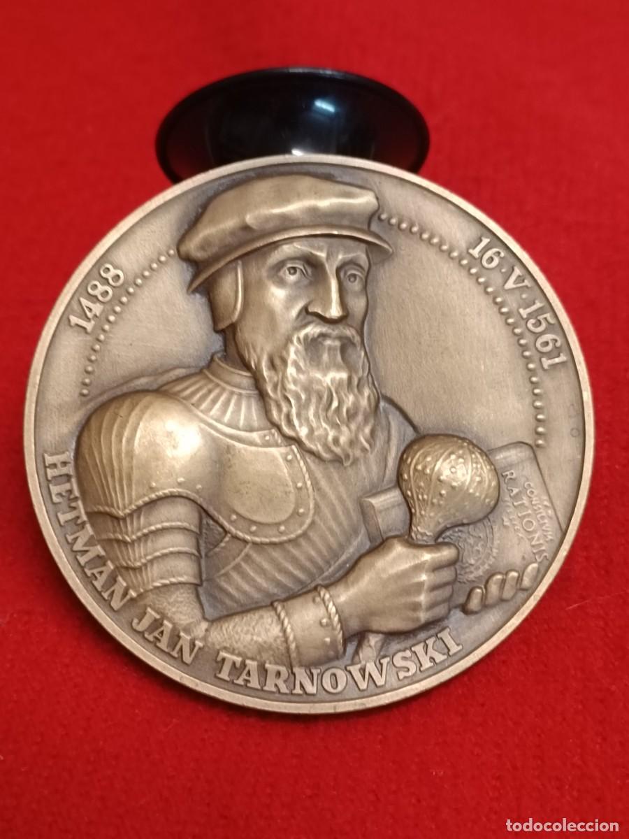 Medallas hist&oacute;ricas: Medalla de bronce de Polonia, a la Batalla de Obertyn, firmada con anagrama, de 7 cm. di&aacute;m., 1994.