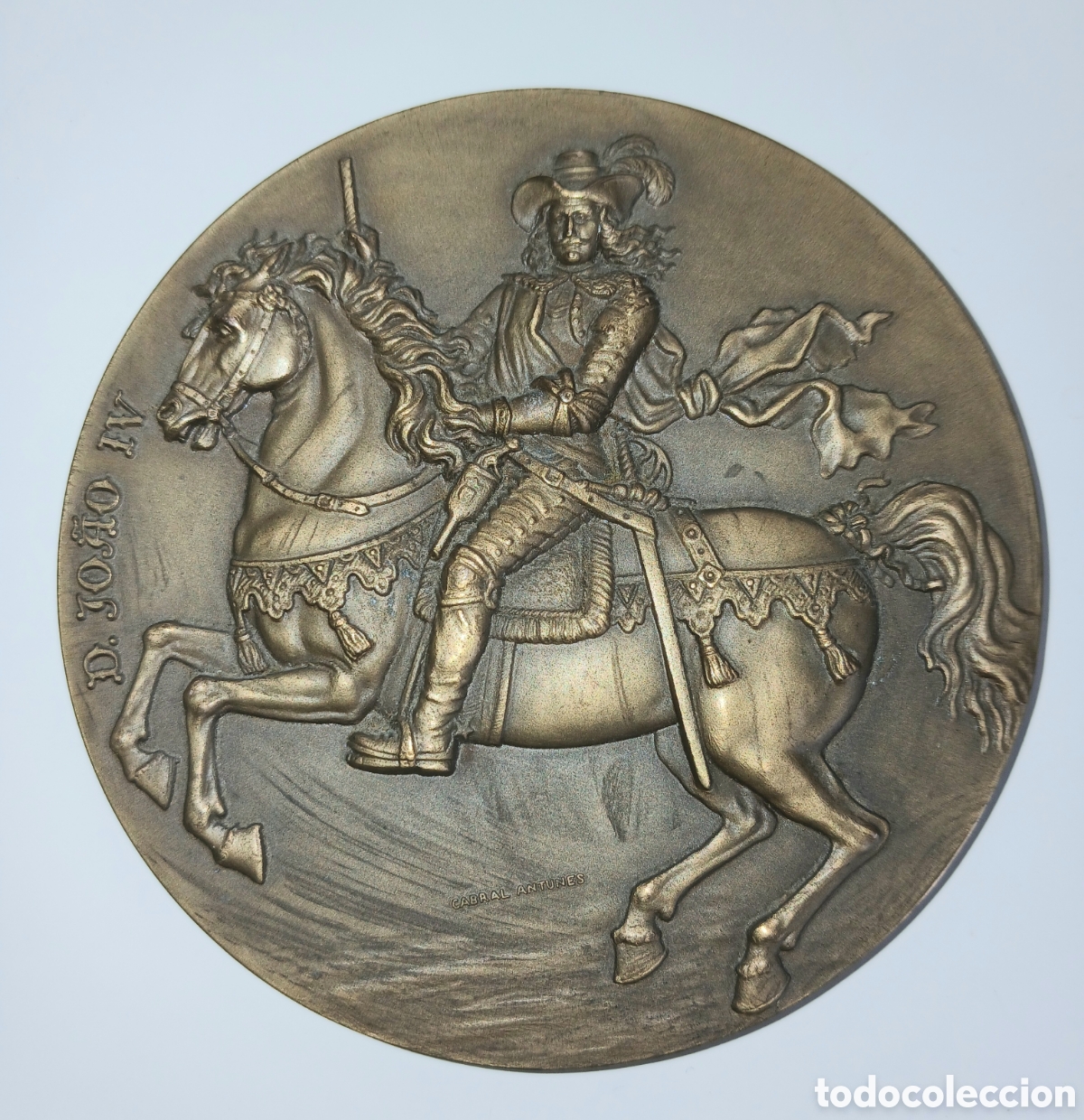 Medallas hist&oacute;ricas: Medalla Bronce 274gr Rey Juan IV Restauraci&oacute;n Reino Portugal 1981 Cabral Antunes Numerada 58/1000
