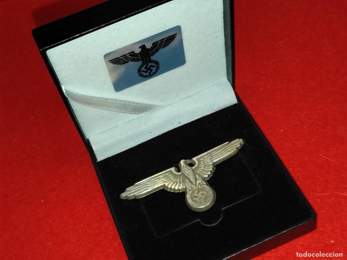 Medallas hist&oacute;ricas: ANTIGUA INSIGNIA DE SOMBRERO &Aacute;GUILA ALEMANA DE LA SEGUNDA GUERRA MUNDIAL