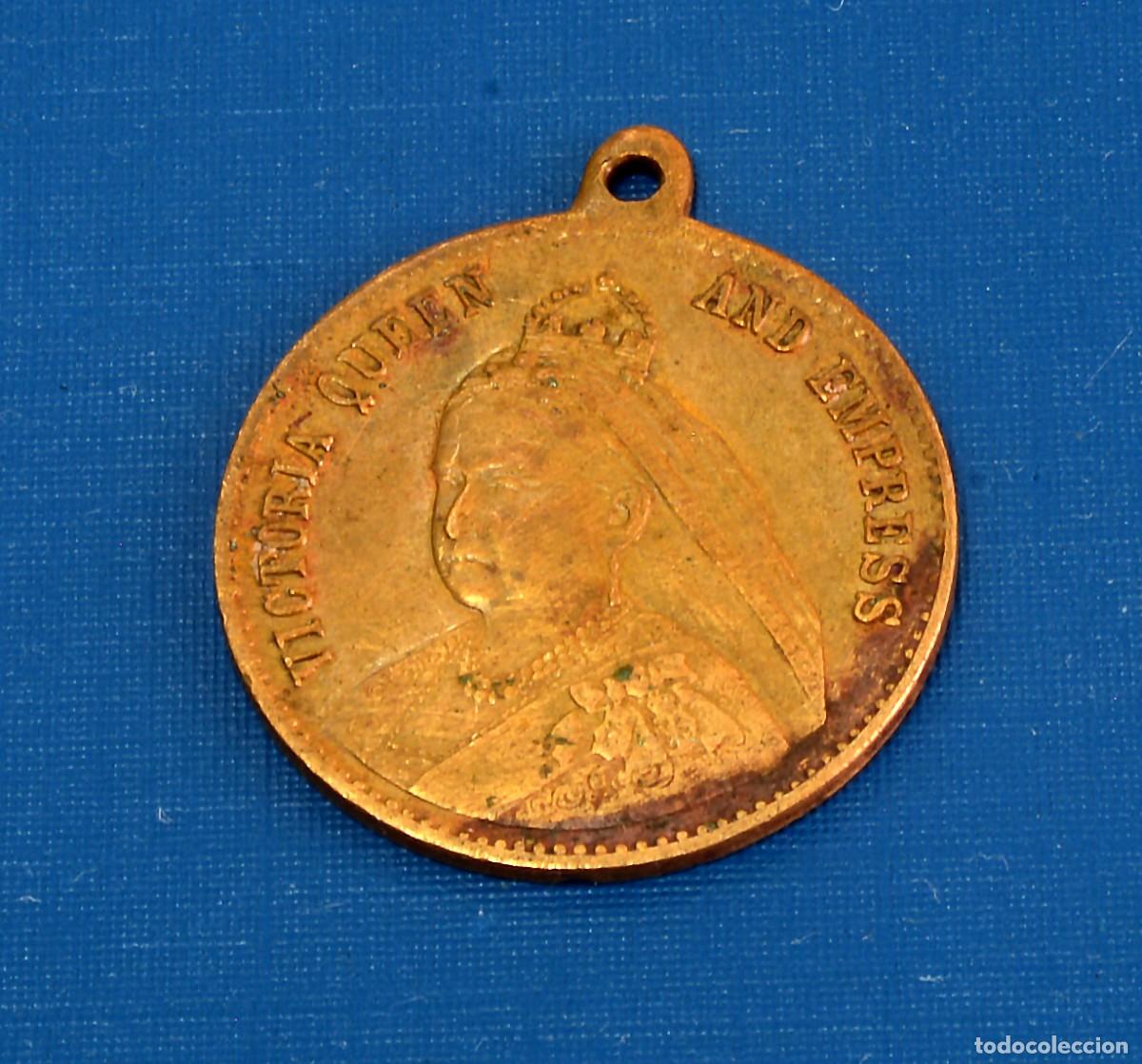 Medallas hist&oacute;ricas: Medalla antigua de la Reina Victoria, Emperatriz Brit&aacute;nica, d&eacute;cada de 1880