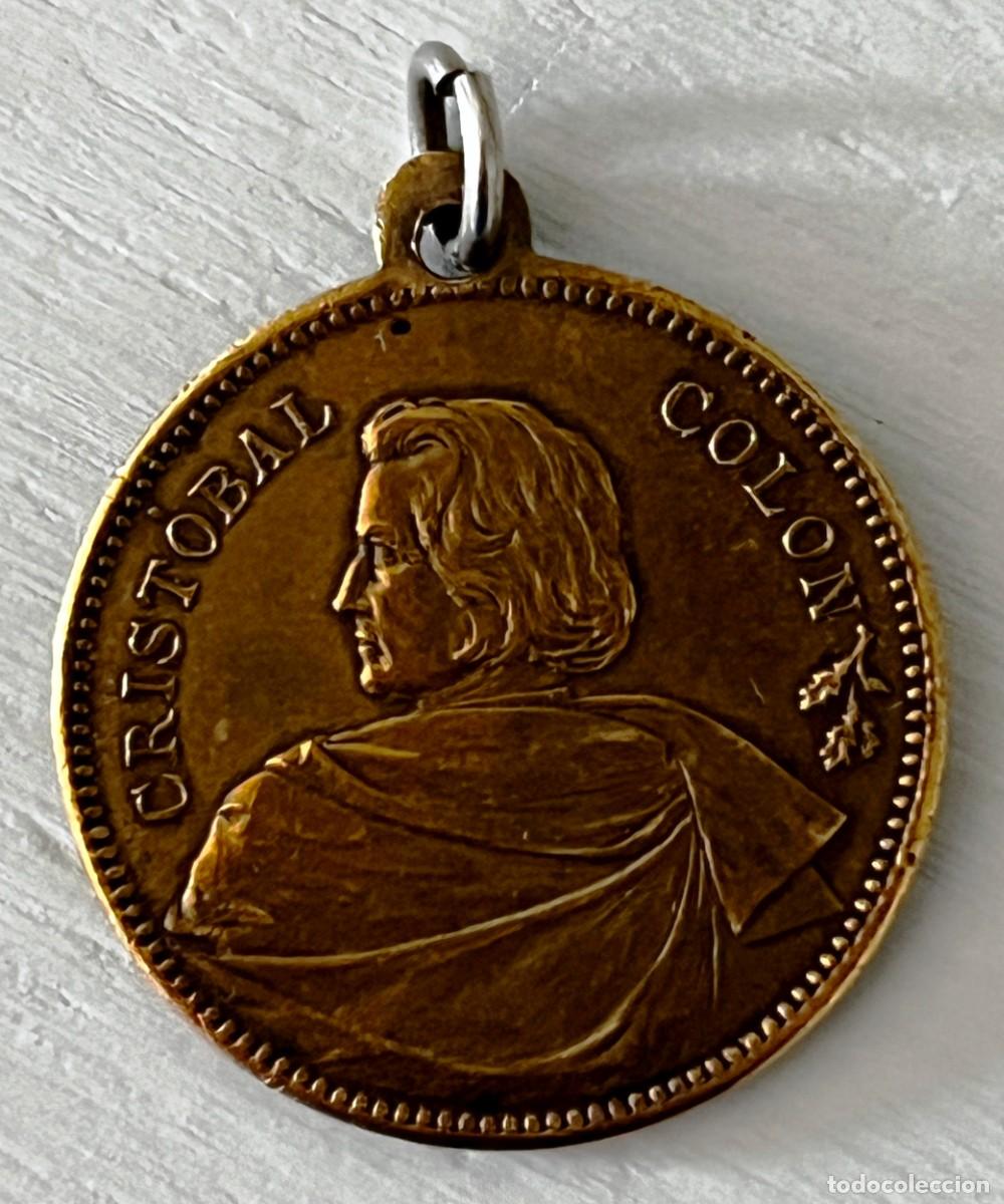 Medalhas hist&oacute;ricas: Medalla Crist&oacute;bal Col&oacute;n Recuerdo del IV Centenario 1892, Descubrimiento de Am&eacute;rica, mide 2,7 cms. de