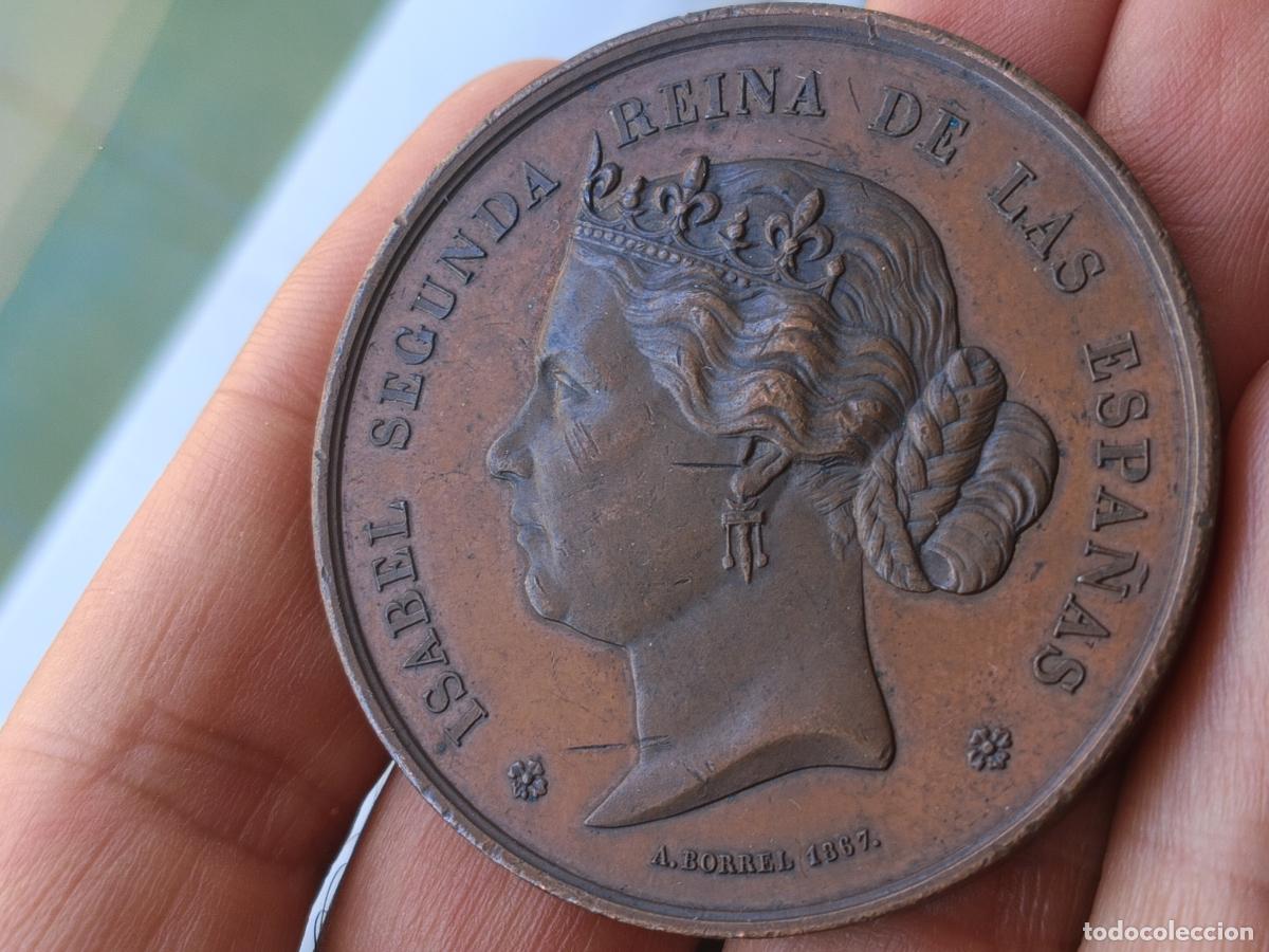 Medallas hist&oacute;ricas: Isabel II. Borrell. Exposici&oacute;n Universal Paris 1867 Publicidad construcciones en Lasarte, Guip&uacute;zcoa