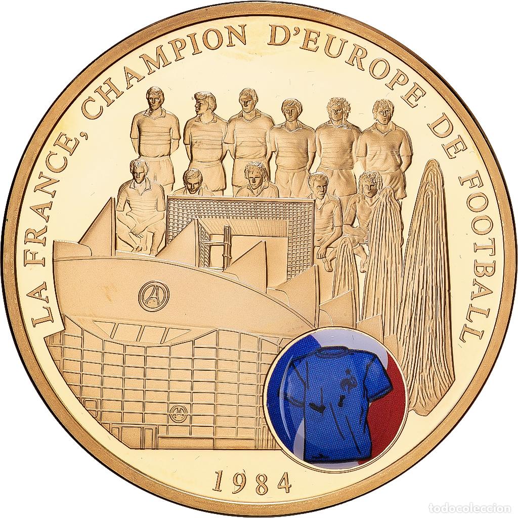 M&eacute;dailles historiques: [#1529880] Francia, medalla, Football, la France, Champion d'Europe, 1984, Copper Gilt, SC
