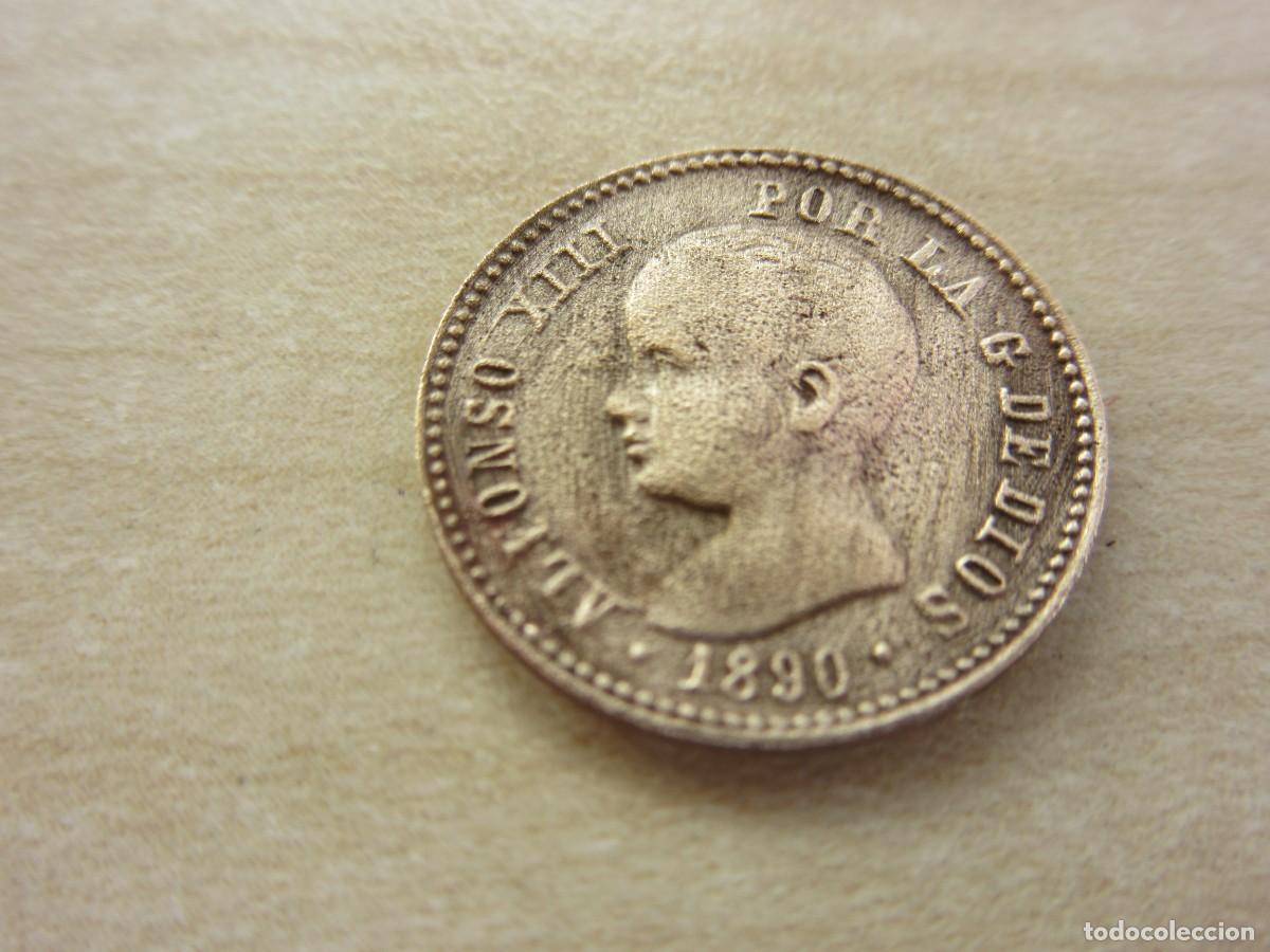 Medallas hist&oacute;ricas: Ficha o medalla de Alfonso XIII ni&ntilde;o Fechada 1890 Di&aacute;metro 1,6 cm