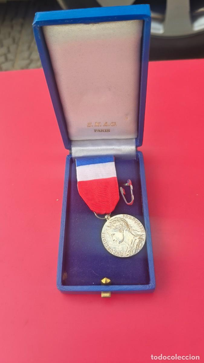 Medallas hist&oacute;ricas: Coffret m&eacute;daille histoire decoration francaise