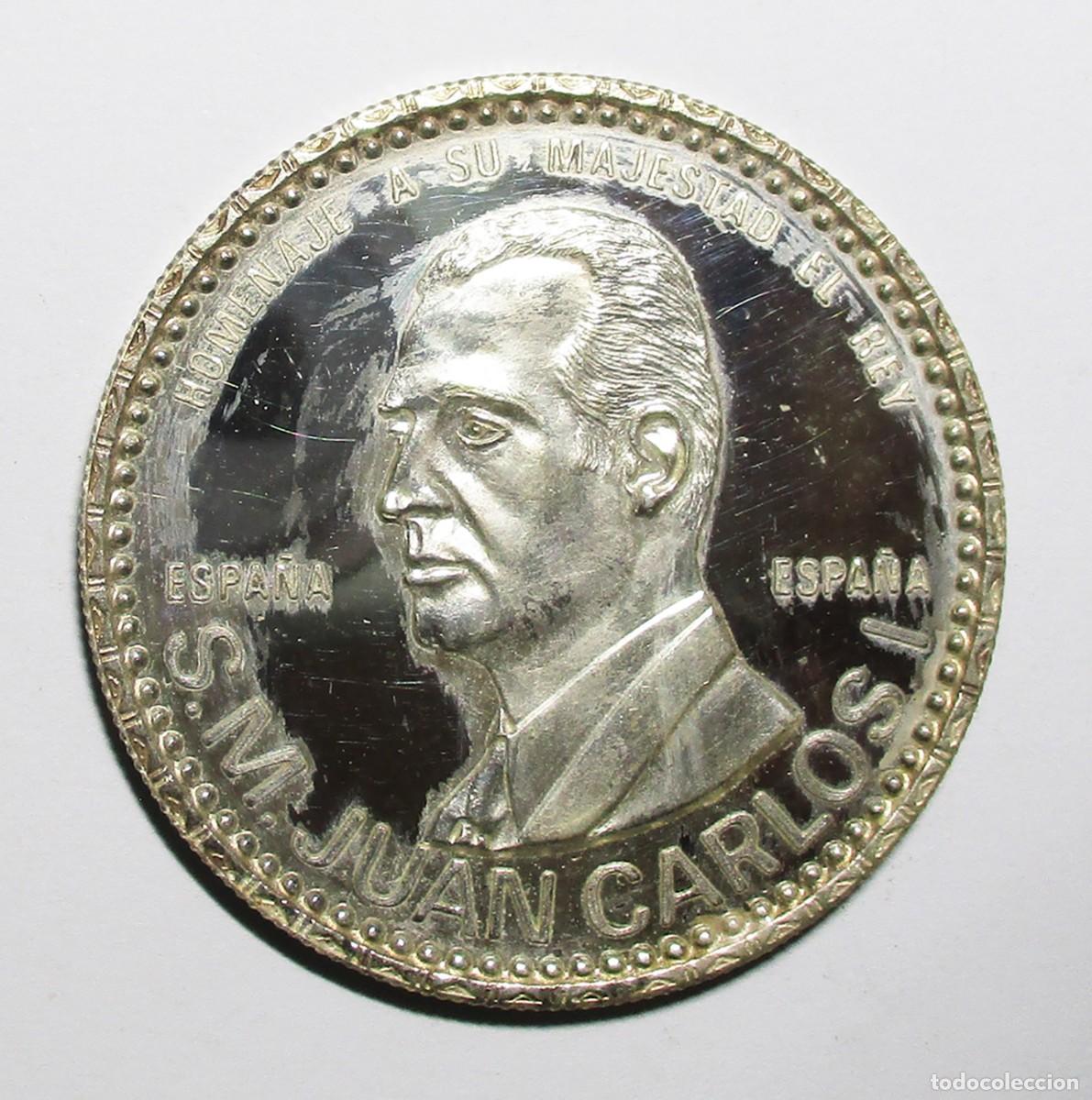 Historical Medals: MEDALLA HOMENAJE A SU MAJESTAT EL REY DE ESPA&Ntilde;A DON JUAN CARLOS I EN PLATA PURA. LOTE 0358