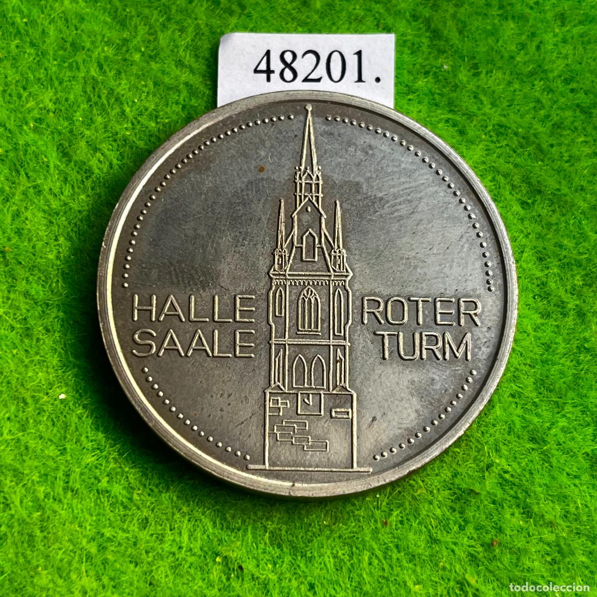 Medallas hist&oacute;ricas: Medalla Alemania comunista, Roter Turm, Torre Roja en Halle (Saale) HALLE SAALE ROTER TURM, DDR, RDA