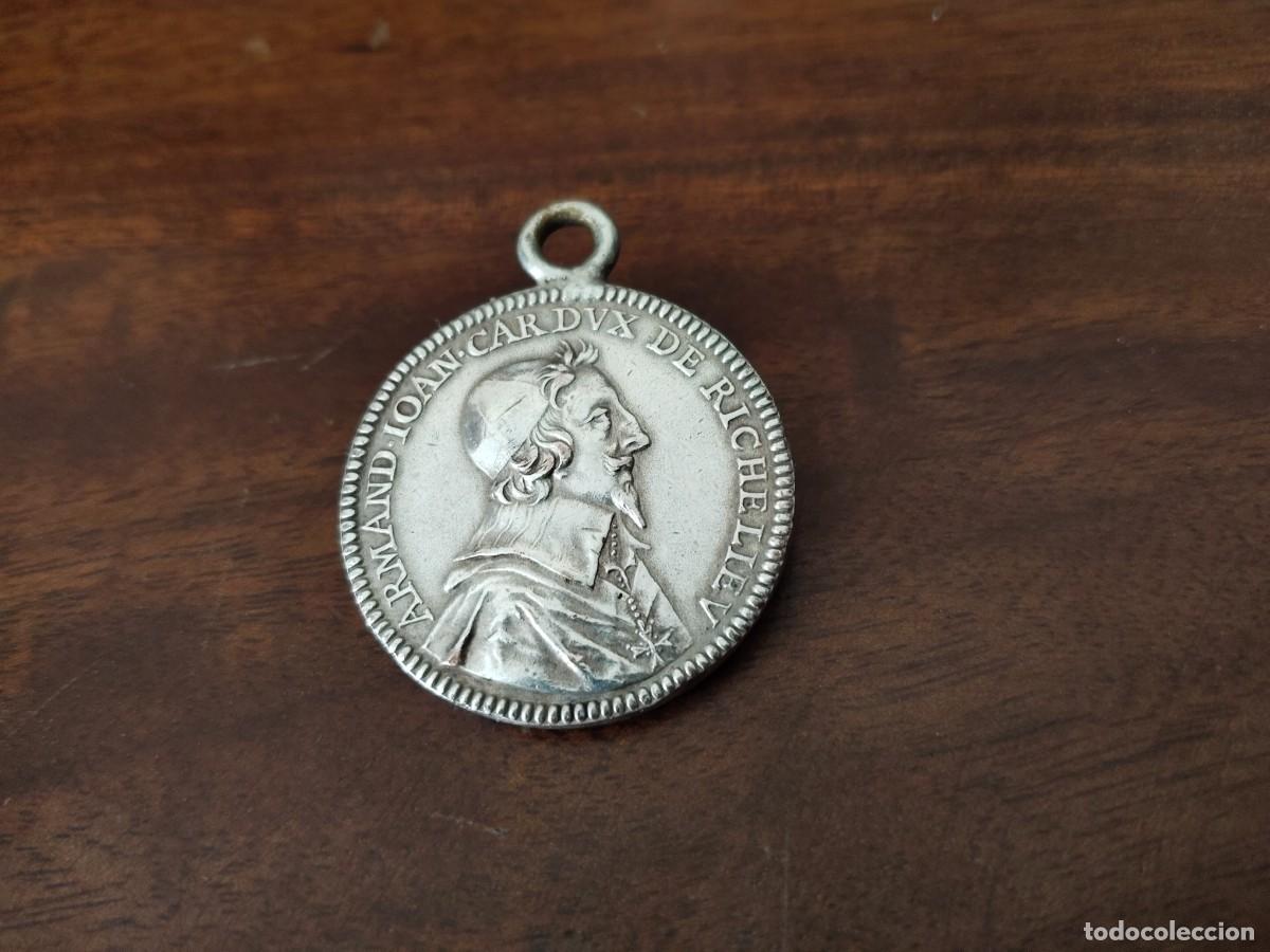 Medallas hist&oacute;ricas: Medalla Jet&oacute;n Cardenal Richelieu.