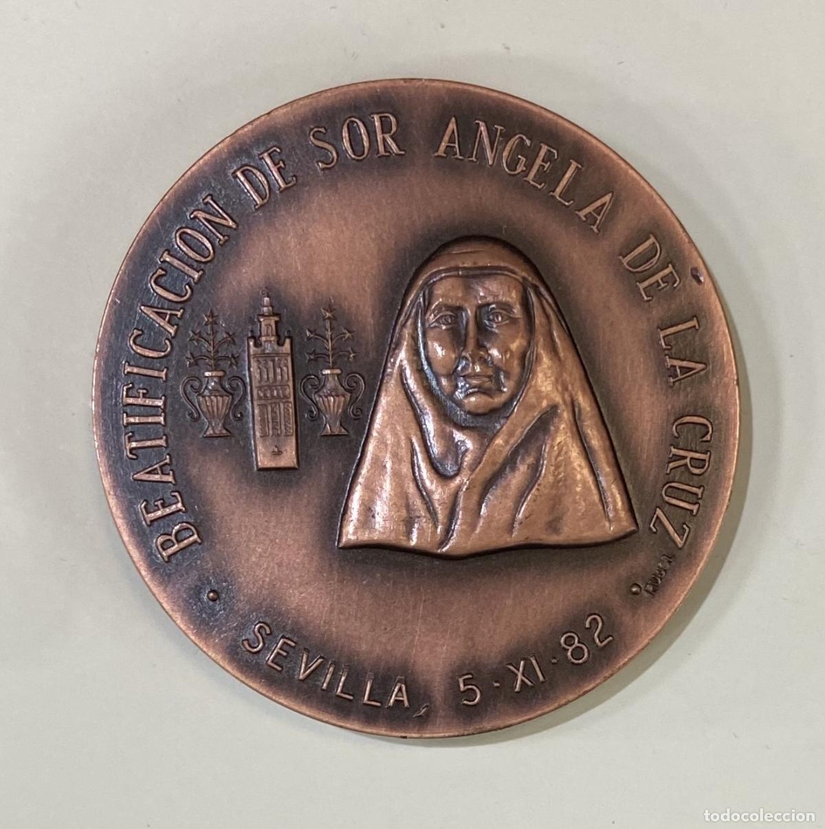 Medallas hist&oacute;ricas: CREXP019 MEDALLA SOR ANGELA BEATIFICION 1982 Y PAPA 15