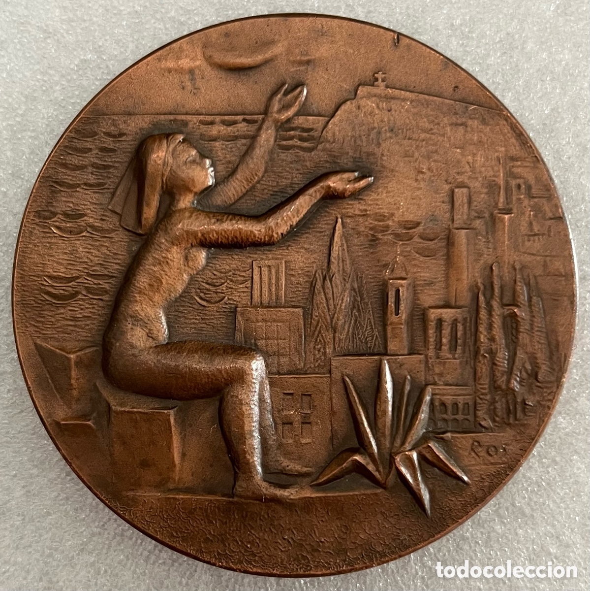 Medallas hist&oacute;ricas: Medalla de bronce cesi&oacute;n Monjuich / museo militar, escultor Joaquim Ros