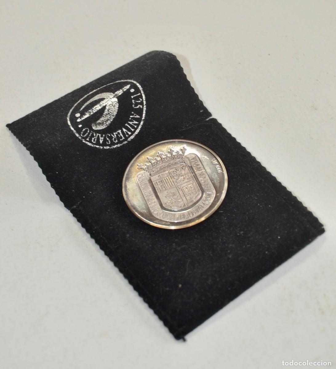 Medallas hist&oacute;ricas: Bonita moneda medalla de plata pura 999. IberCaja, 125 Aniversario (1876-2001). Muy buen estado.