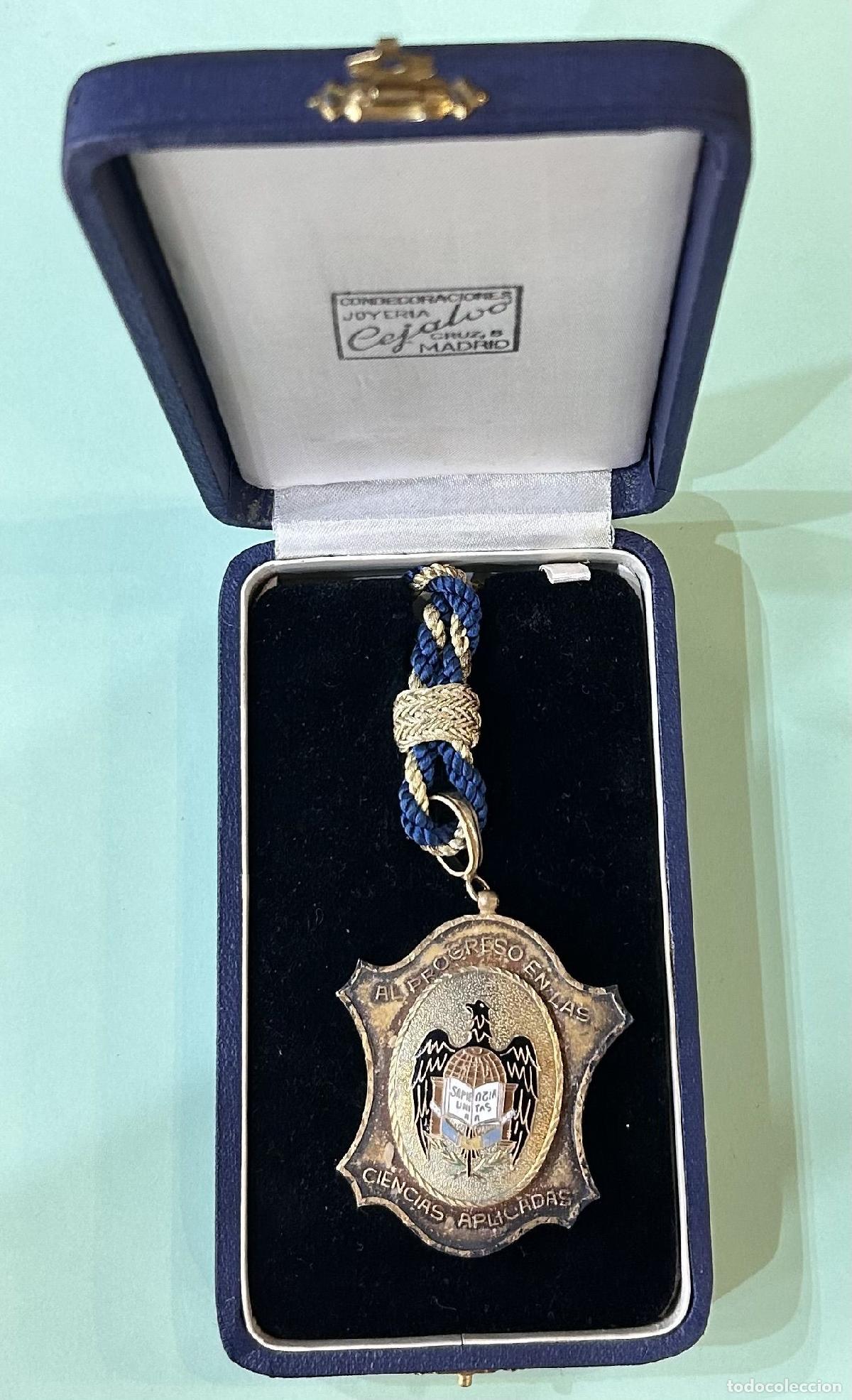 M&eacute;dailles historiques: CREXP337 ESTUCHE MEDALLA FRANCO CIENCIAS APLICADAS DE BRONCE