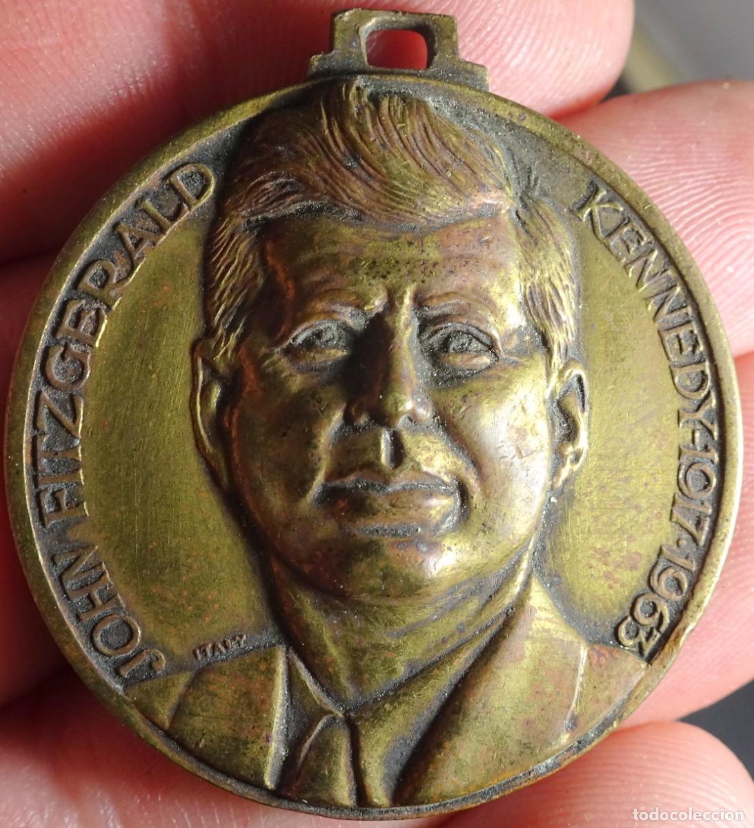 Medallas hist&oacute;ricas: ANTIGUA MEDALLA CONMEMORATIVA KENNEDY (1917-1963) + PAPA JUAN XXIII, VER FOTOS