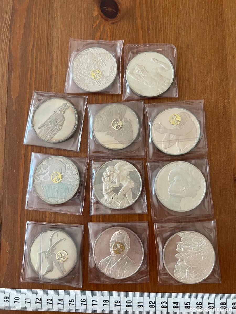 Historische Medaillen: 11 medallas oficiales de plata con inserciones de oro pertenecientes a la colecci&oacute;n francesa &rdquo;Tr&eacute;sor