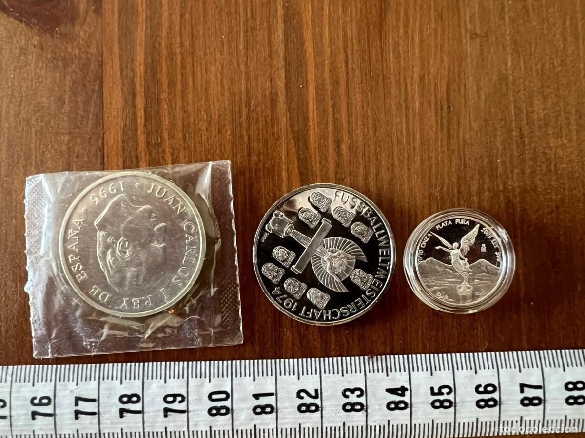 Medallas hist&oacute;ricas: 2 monedas oficiales de plata y una medalla conmemorativa alemana