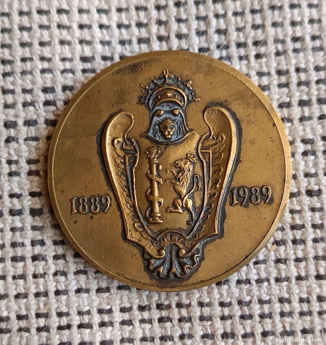 Medallas hist&oacute;ricas: Medalla monetiforme centenario caja de Badajoz