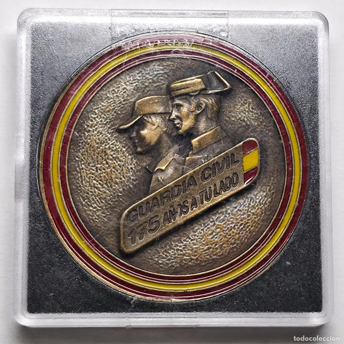 Medallas hist&oacute;ricas: MEDALLA GUARDIA CIVIL 175 ANIVERSARIO