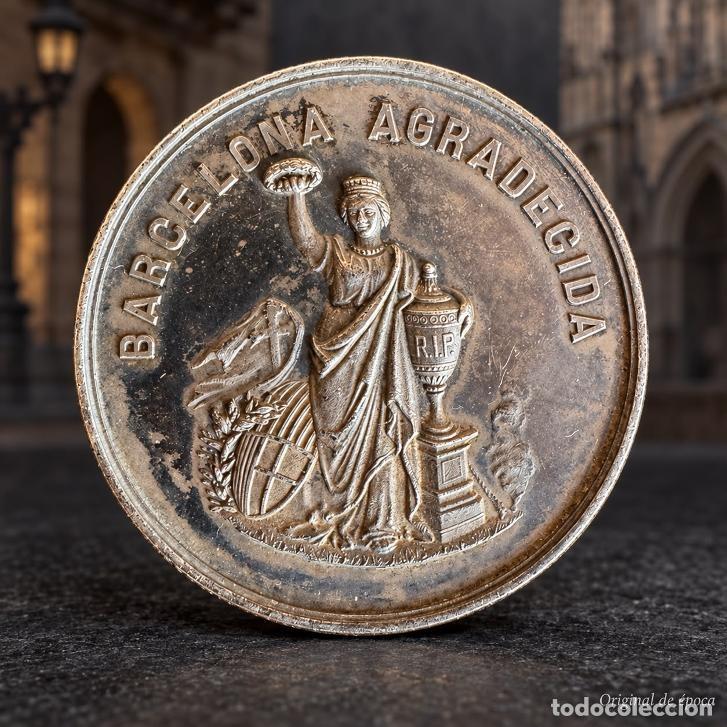 M&eacute;dailles historiques: (MEDN-261002)AMADEO DE SABOYA. MEDALLA DE PLATA EPIDEMIA FIEBRE AMARILLA BARCELONA 1870.
