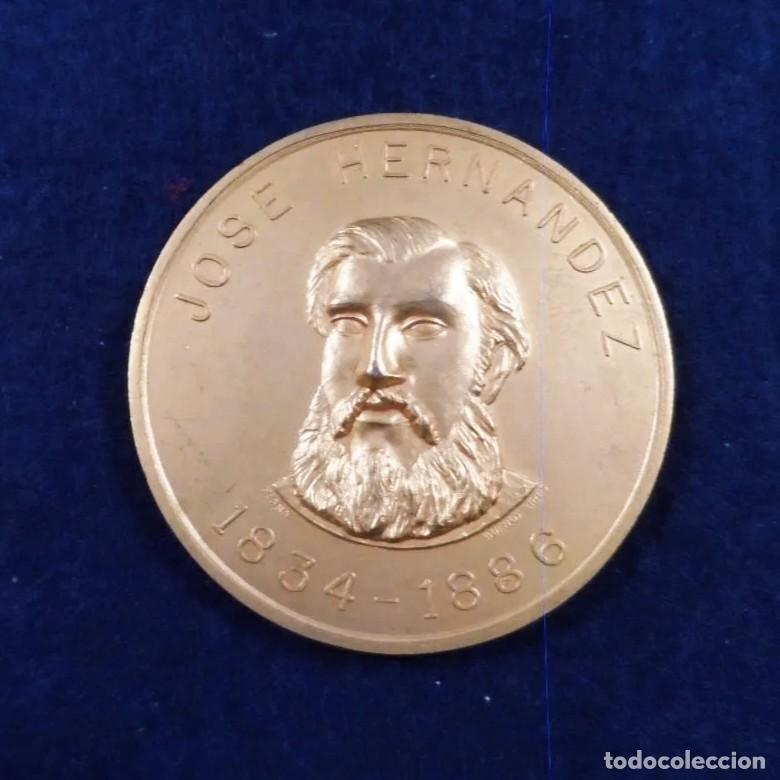 M&eacute;dailles historiques: MEDALLA CONMEMORATIVA MARTIN FIERRO DE JOSE HERNANDEZ 1839-1886. ARGENTINA. A&Ntilde;O 1972