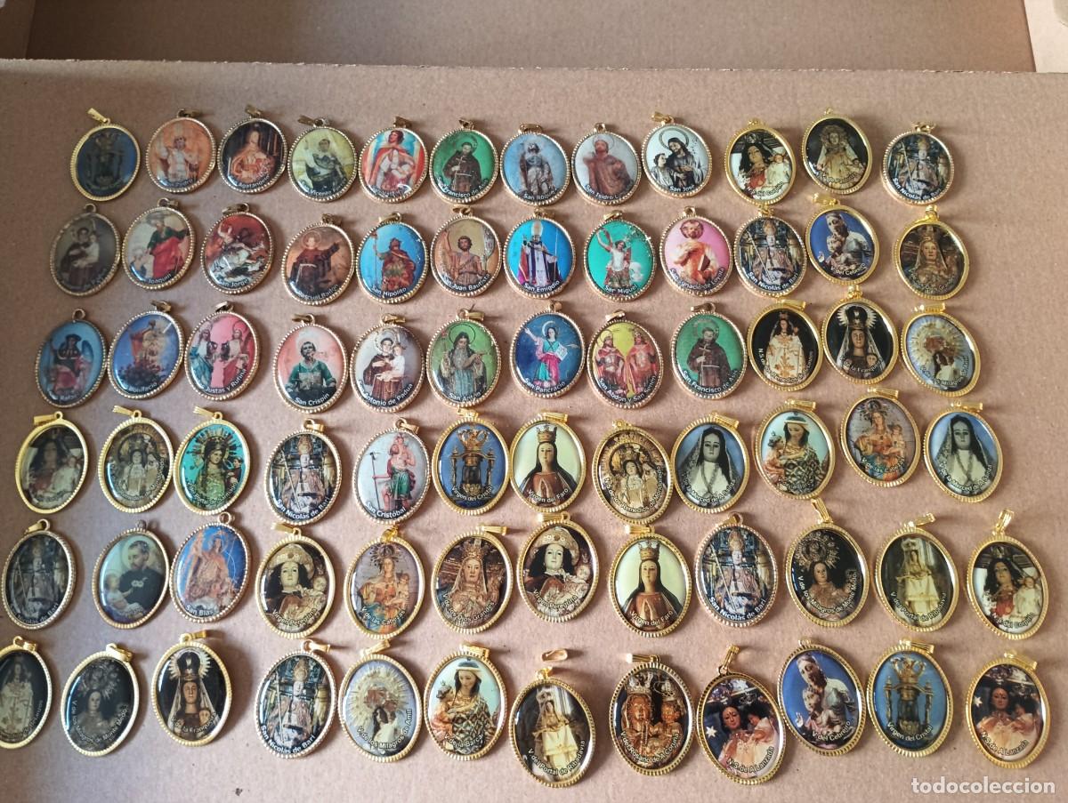Medallas hist&oacute;ricas: Lote de 72 medallas virgenes y santos