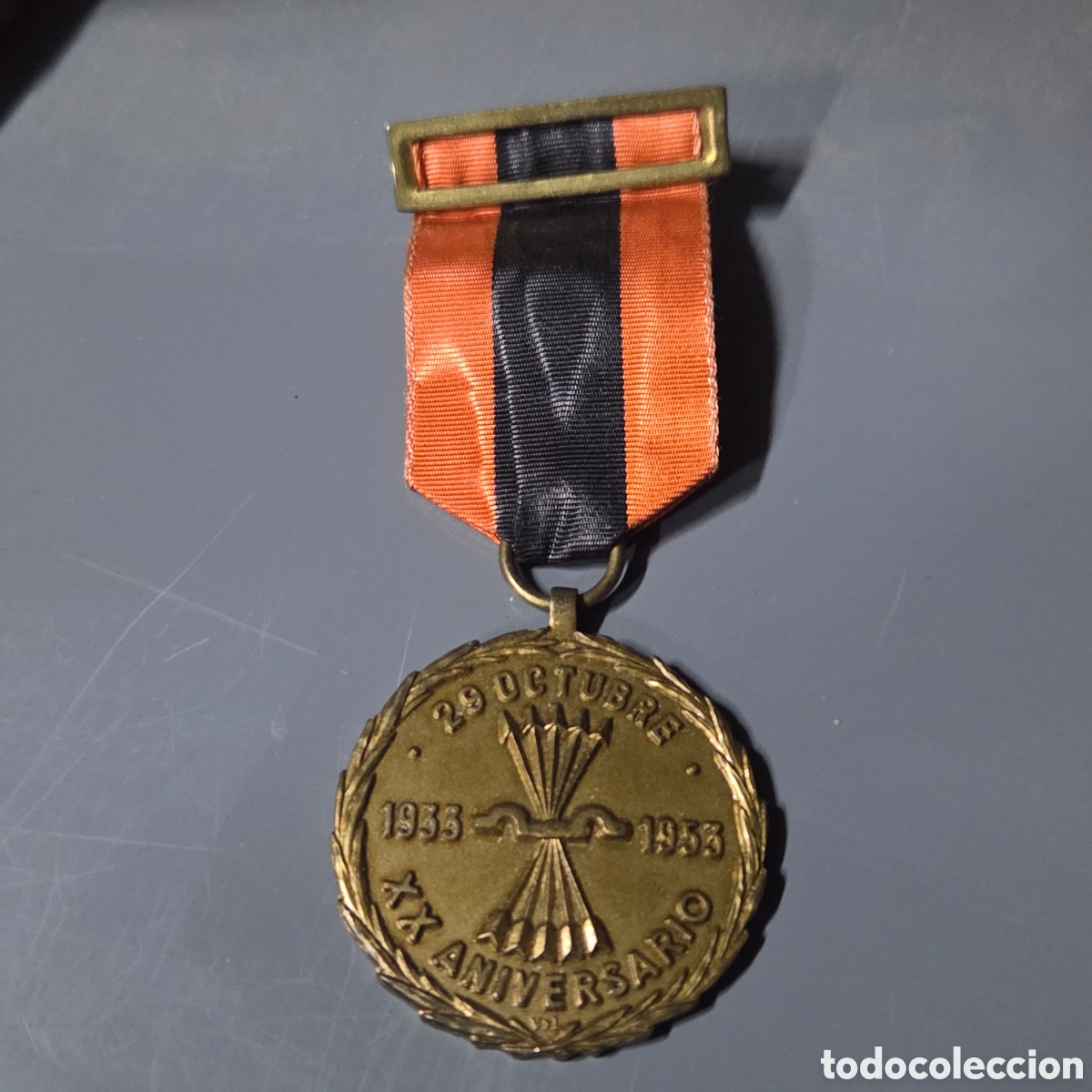 Medallas hist&oacute;ricas: Medalla conmemorativa del XX aniversario de la fundaci&oacute;n de la Falange.