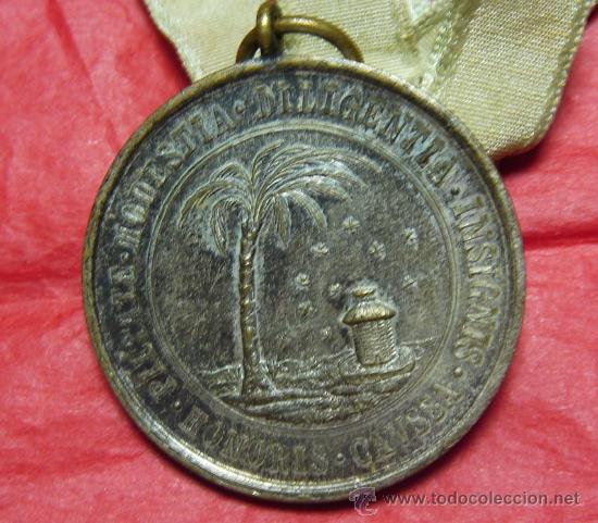 Medallas tem&aacute;ticas: medalla colegio de Barcelona - Foto 2