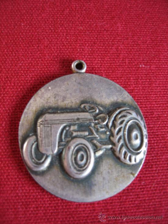 Medallas tem&aacute;ticas: TRACTOR FORD - Foto 2