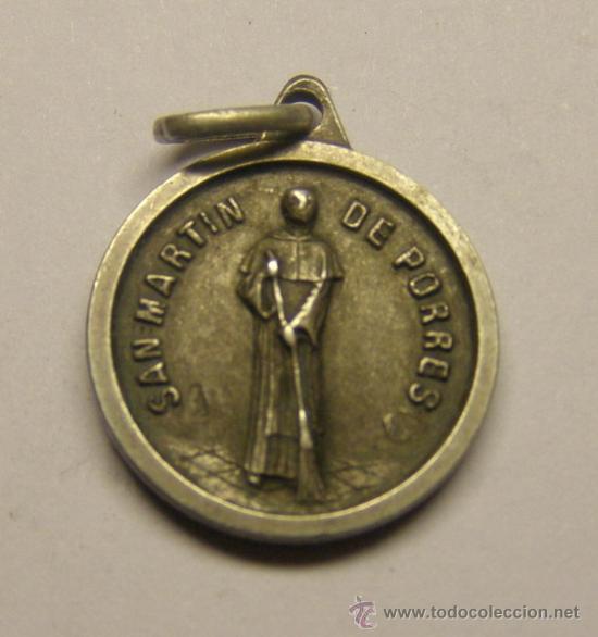 Medallas tem&aacute;ticas: Medalla Relicario de San Mart&iacute;n de Porres.