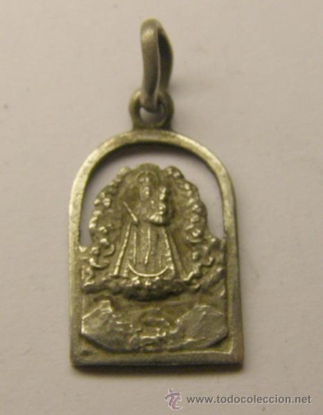 Thematic medals: Medalla religiosa de Virgen. Calada.