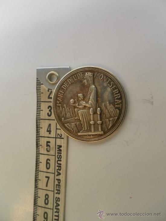 Medallas tem&aacute;ticas: Medalla. Mare de Deu de Motserrat. Es de plata. - Foto 2