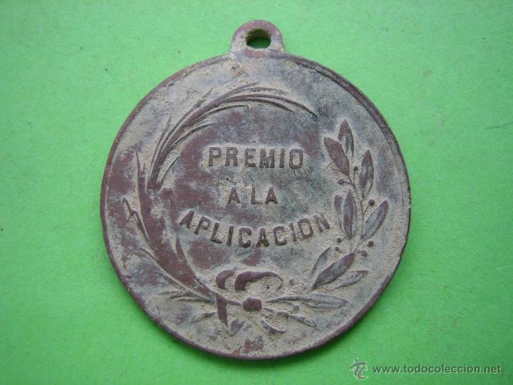 Medallas tem&aacute;ticas: Medalla premi&oacute; a la aplicacion - Foto 2