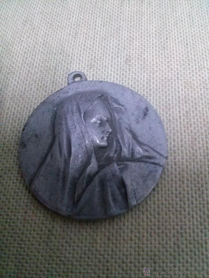 Thematic medals: SEMANA SANTA MEDALLA  COFRADIA DE NTRA S&Ntilde;A DE LOS DOLORES   NTRO PADRE JESUS YACENTE