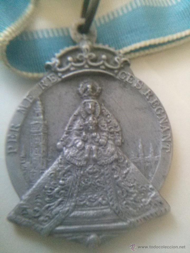 Medalhas tem&aacute;ticas: RARA MEDALLA  CON CORDON DE LA VIRGEN DE LOS REYES A&Ntilde;O 1946