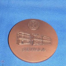 Medallas temáticas: MEDALLA CON 7 CM DE DIAMETRO - SEVILLA 1992 - AÑO DE LA EXPO - RESTAURACION CASAS CONSISTORIALES. Lote 48499153