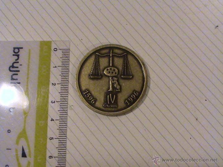 Medaglie tematiche: Medalla del  cuarto centenario del ilustre colegio de abogados de Madrid.