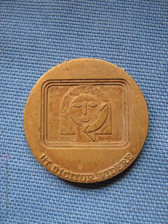 Medalhas tem&aacute;ticas: MEDALLA DE BRONCE DE TELEFONICA DEL A&Ntilde;O 1973 - DIAMETRO 4 CM