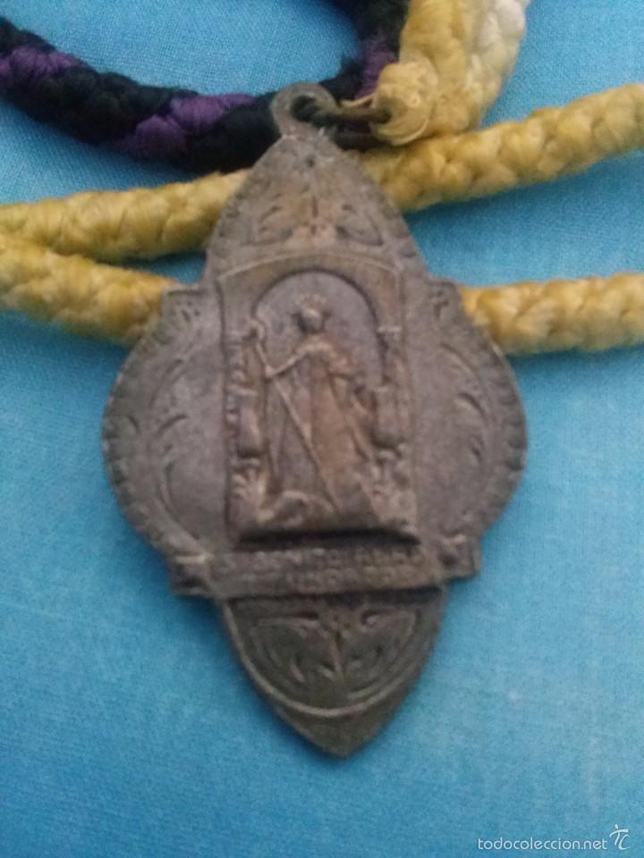 Medalhas tem&aacute;ticas: MEDALLA  CON CORD&Oacute;N DE LA HERMANDAD DE SAN BENITO CASTILBLANCO DE LOS ARROYOS