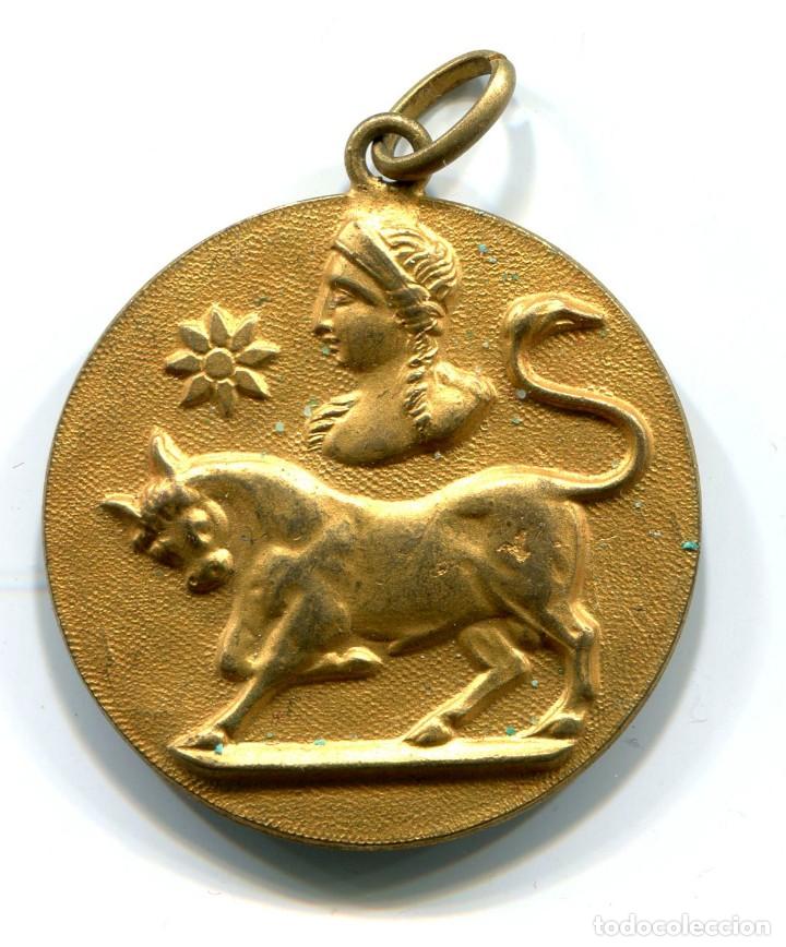 Medaglie tematiche: Medalla antigua de 31 mm. a identificar. Solamente labrada por una cara