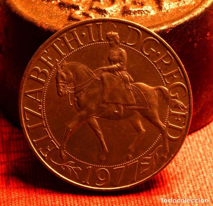 Elizabeth 2 Dg Reg Fd 1977