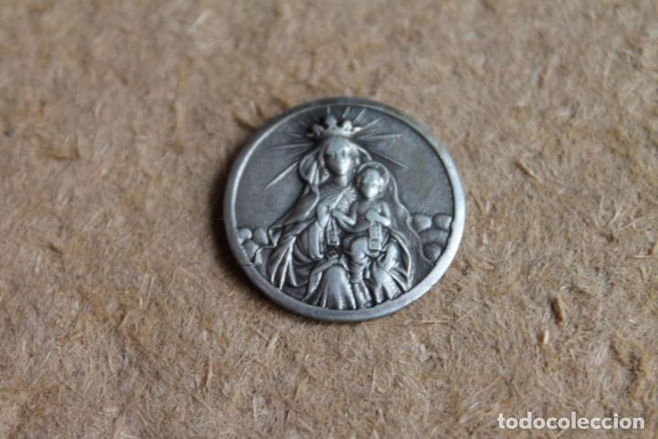 Medallas tem&aacute;ticas: Medalla de tema religioso. - Foto 2