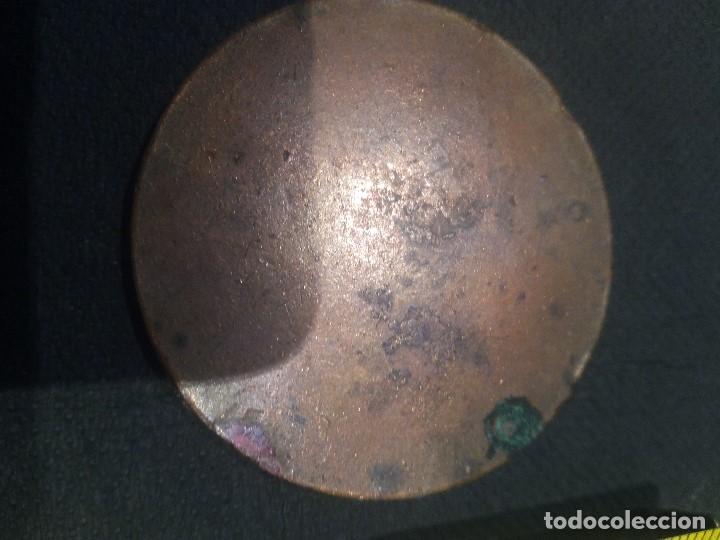 Medallas tem&aacute;ticas: Medalla con las letras Jun de cobre - Foto 3