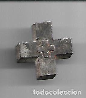 Medaglie tematiche: MUY ANTIGUA MEDALLA  CON ALFILER MIDE 2,2 X 2,2 CM